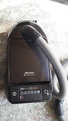 Miele Black Diamond S256 Vacuum | Bags Filters Parts | VCM.com ...